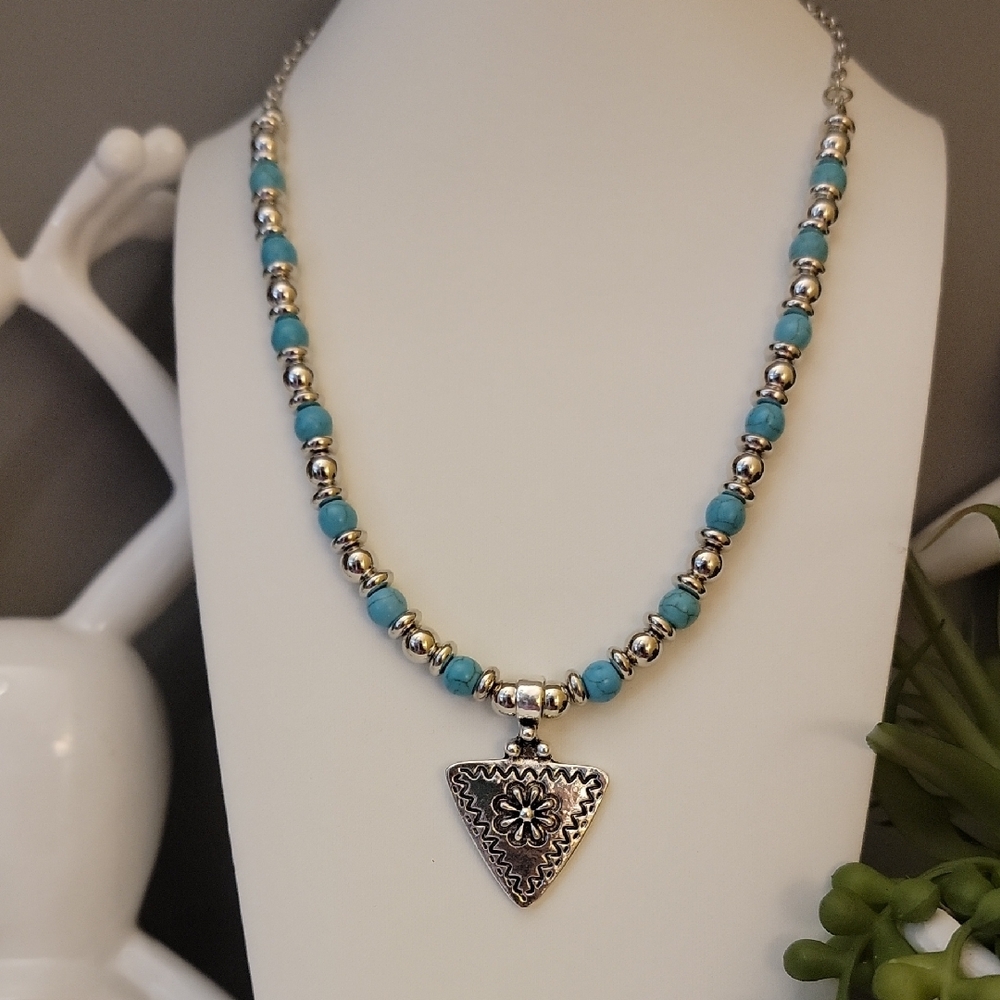 Boho Turquoise and Silver Beaded Necklace Western